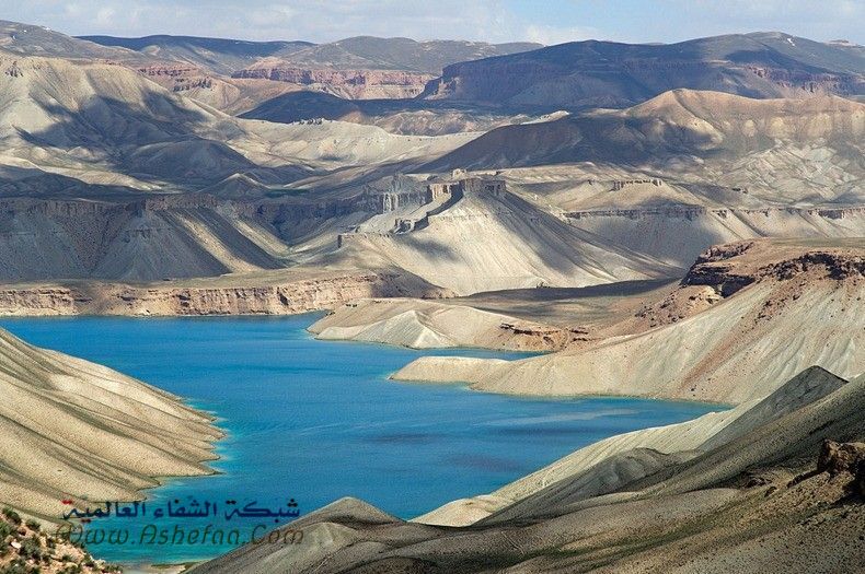 صور رائعة لبحيرات وسط جبال افغانستان
