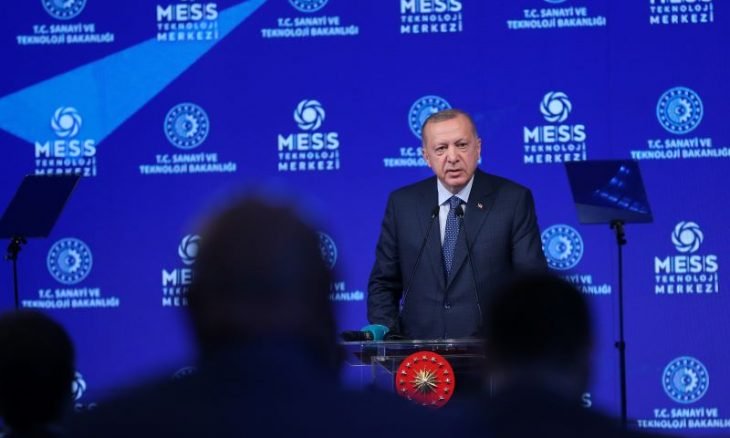 
أردوغان: سنجعل تركيا قاعدة عالمية للإنتاج والتكنولوجيا