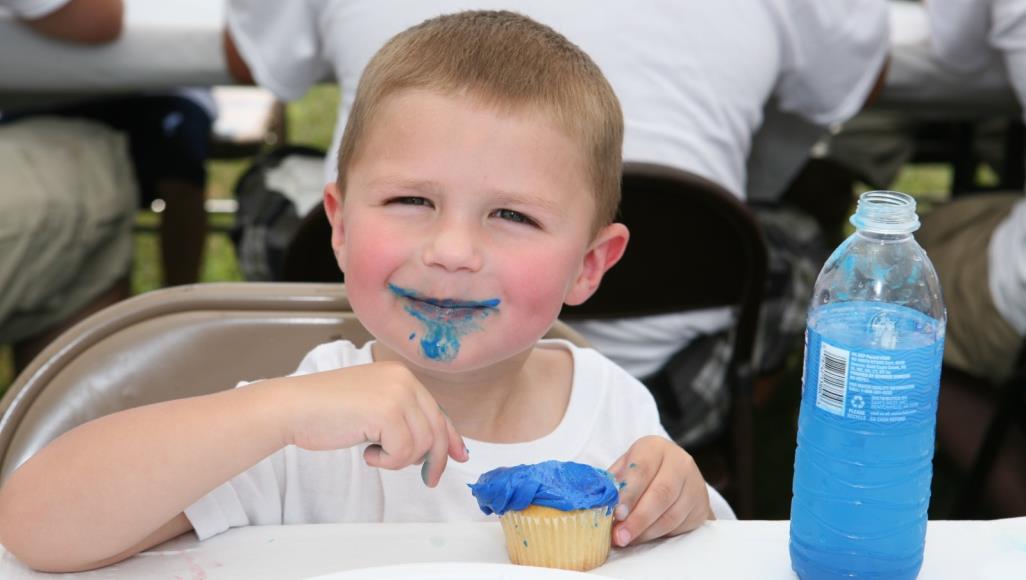 طريقة الأكل لدى طفلك الغير اعتيادية قد تكون مؤشر على اصابتهم بمرض التوحد